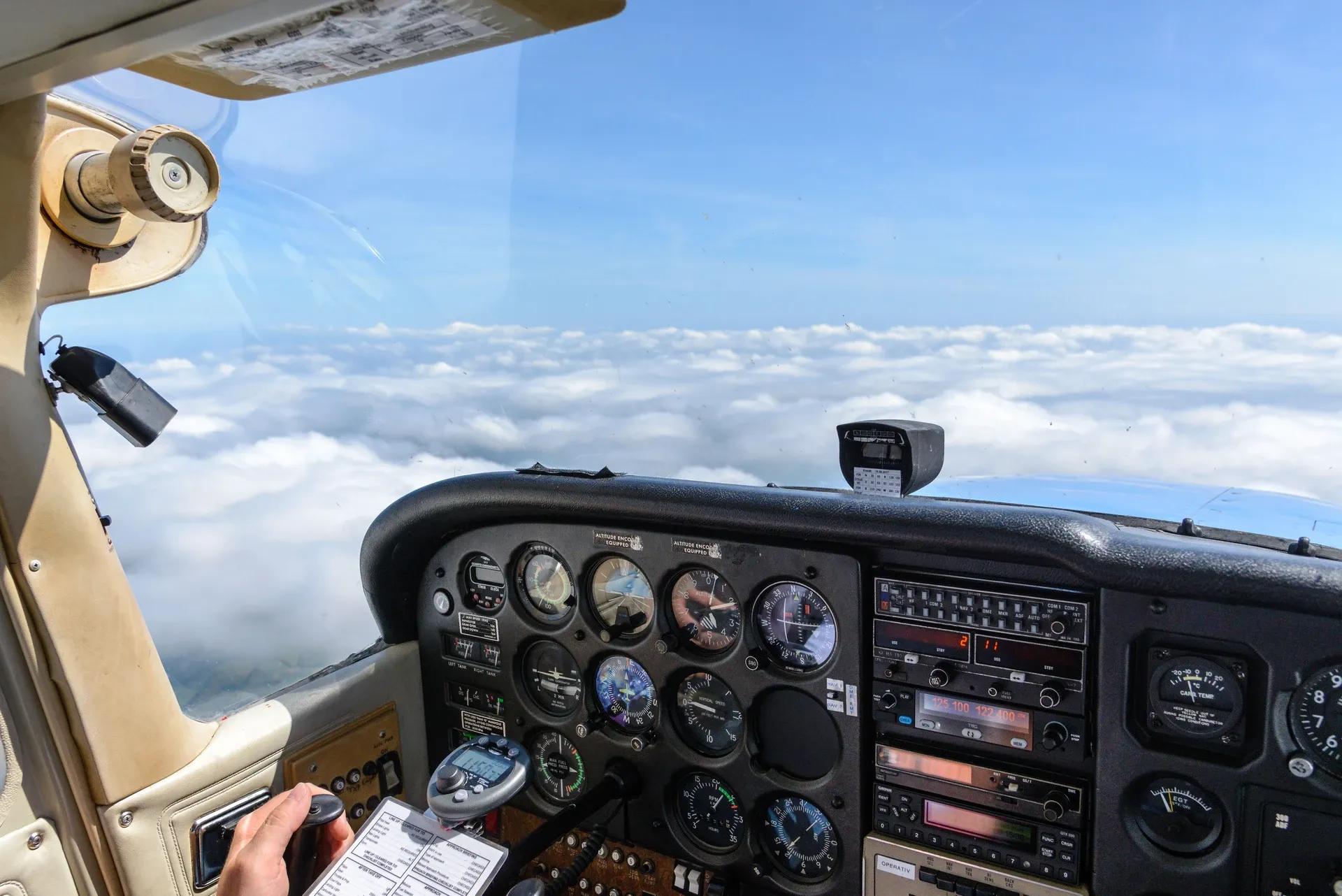 Introductory flight lesson in Maine